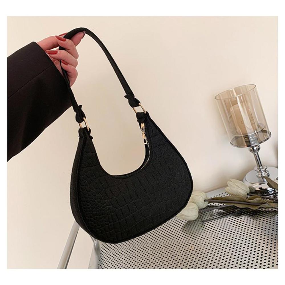Beaira New Woman Soft Plush Handbags Shoulder Bag Fashion Autumn And Winter Korean Version Simple Crossbody Bags For Traveling Shopping