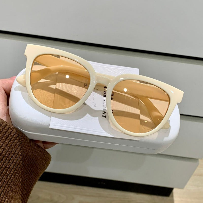 Beaira New Fashion Sunglasses Elegant Large Frame Sunglasses Retro Style Glasses Men and Women Alike Sun Glasses UV400 Shades