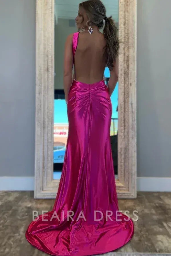 Beaira Sexy & Hot Mermaid Halter Sleeveless Pleated Prom Party Dress High Side Slit and Train Open Back Cocktail Dress