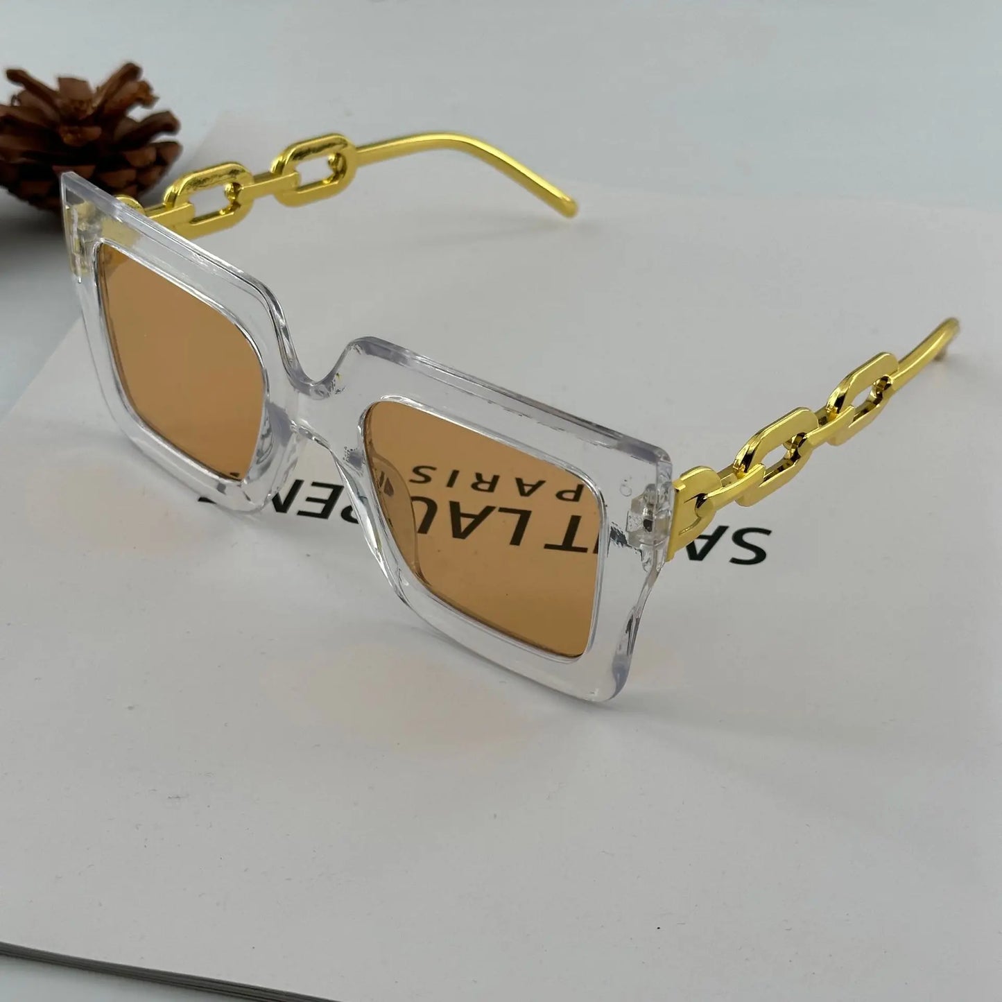 Beaira New Women's Small Frame Sunglasses Women Fashion Square Sun Glasses Outdoor Travel Trend Eyewear Shades UV400 Oculos De Sol