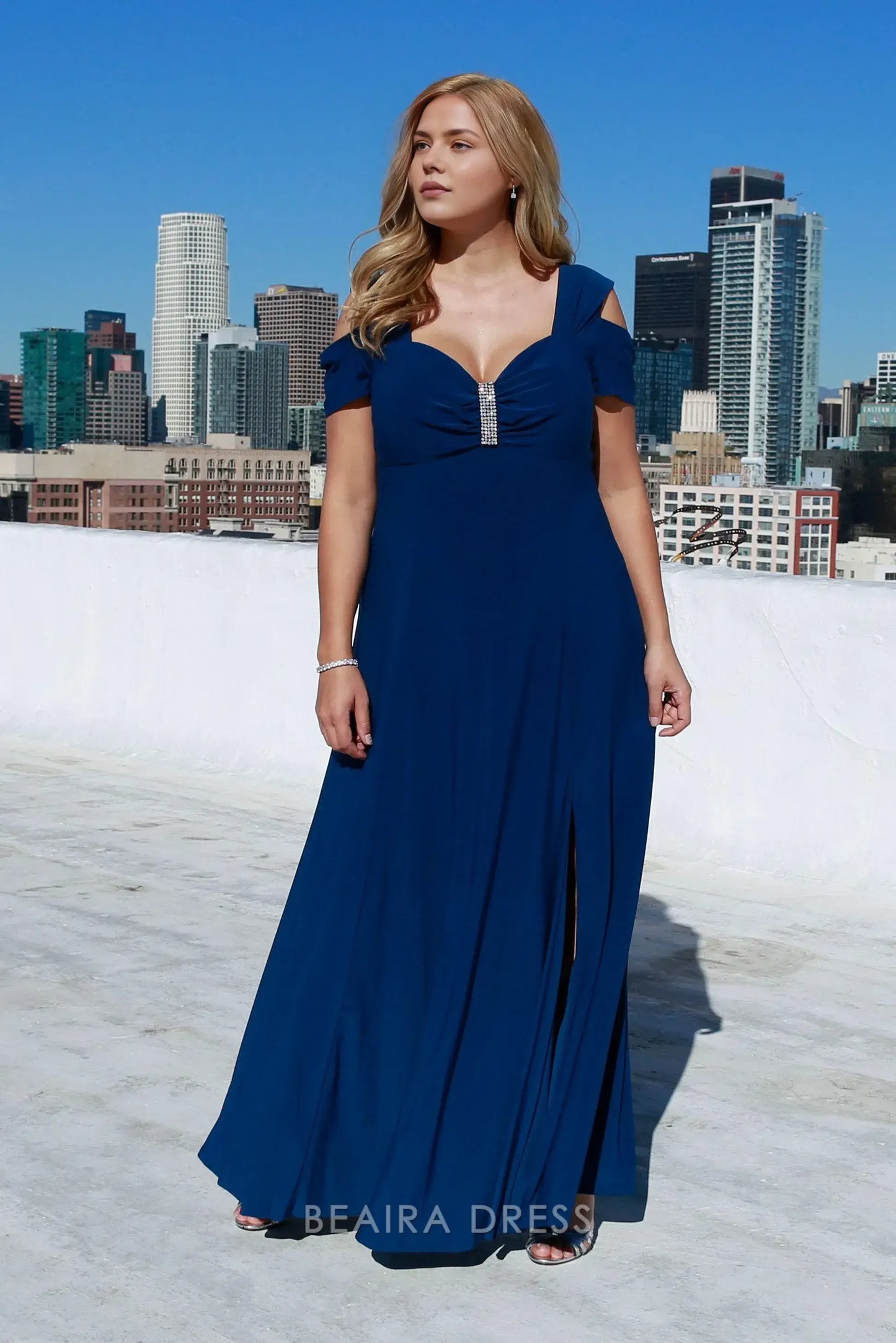Simple Plus Size Cold - Shoulder Evening Gown with Rhinestone Detail and Slit Prom Dress