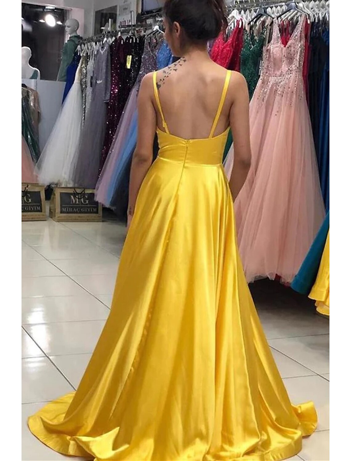 A-Line Prom Dresses Empire Dress Formal Wedding Party Sweep / Brush Train Sleeveless V Neck Satin Backless with Pleats