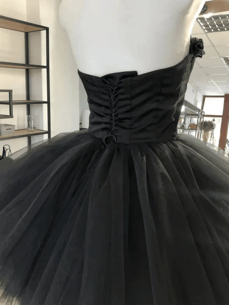 Beaira Black Tulle Sweetheart Short Homecoming Dress Black Prom Dress