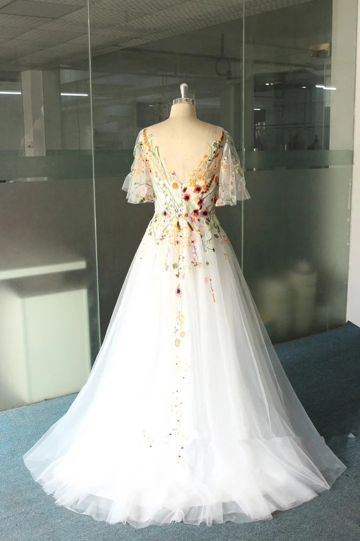 Beaira A-line Tulle with Lace Applique Wedding Party Dress White Tulle Prom Dress