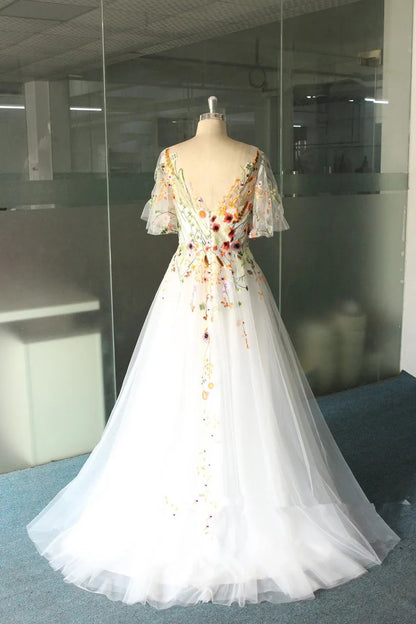 Beaira A-line Tulle with Lace Applique Wedding Party Dress White Tulle Prom Dress