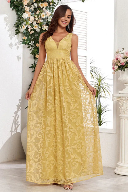 Beaira Elegant Yellow V-Neck Long Prom Dress With Appliques - Yellow