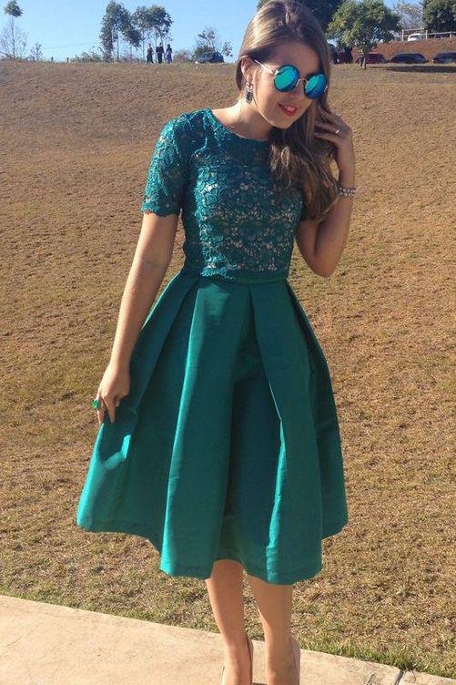 A Line Homecoming Dress Scoop Knee-length Hunter Green Lace Short Cocktail Dress