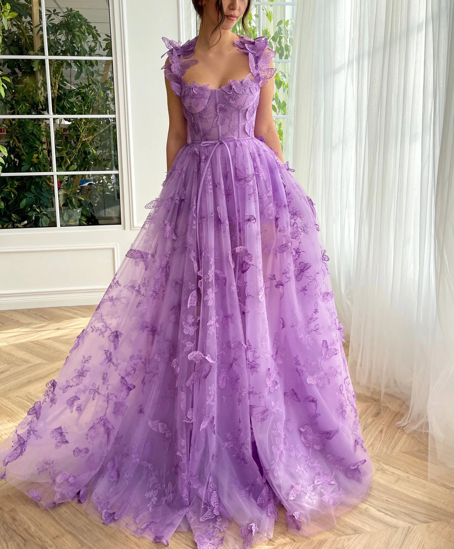 A-Line/Princess Sleeveless Spaghetti Straps Floor-Length Butterfly Tulle Prom Dresses
