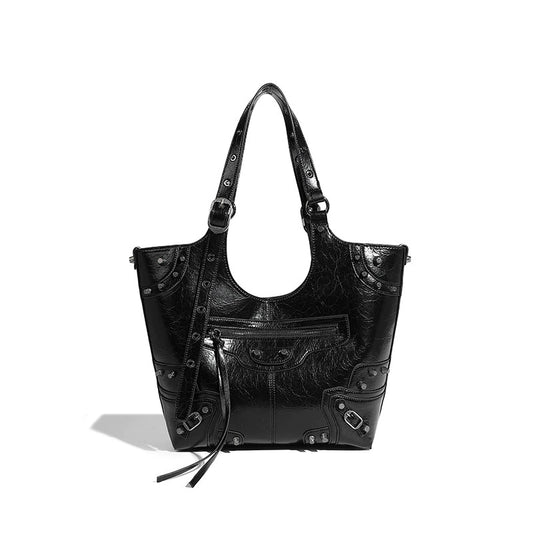 Beaira Dark retro motorcycle rivet tote bag new style bag for women in autumn large capacity hand-held single shoulder armpit bag