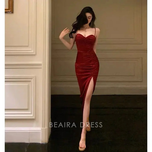 Beaira Elegant Classy Sheath Spaghetti Straps Burgundy Prom Dresses Birthday Outfits Evening Gown formal wear dresses