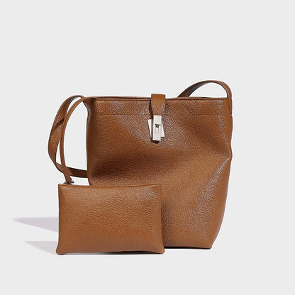 Beaira Korean version large capacity genuine leather bucket bag for women new commuter mother and child fashion tote bag niche shoulder bag