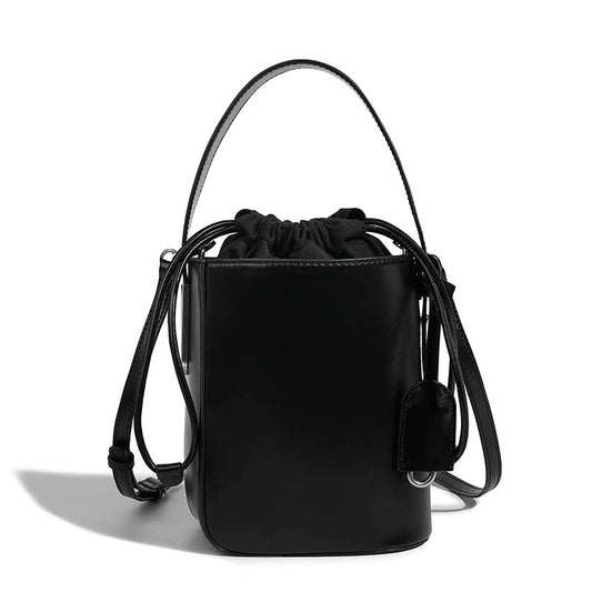 Beaira New high-end texture simple women's bag drawstring niche design black commuting bucket bag crossbody handbag