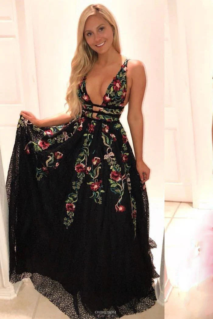 A line Deep V Neck Backless Lace Prom Dresses Evening Dress With Appliques