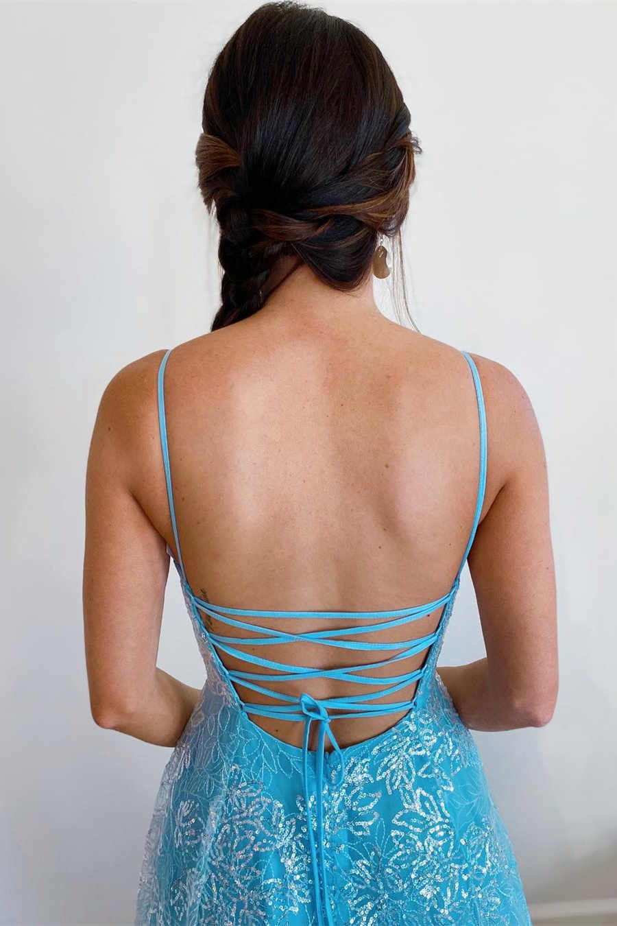 Charming Blue Long Lace Spaghetti Straps Tulle Open Back Lace Up Princess Prom Dresses