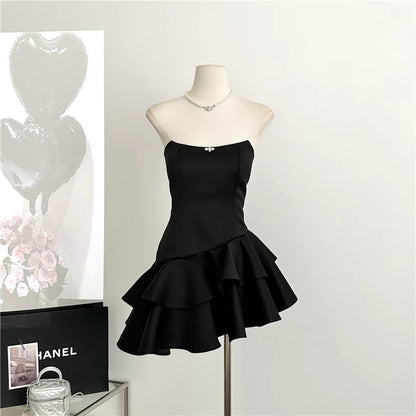 Beaira Cute A line Strapless Black Homecoming Dresses Short Satin Birthday Outfits