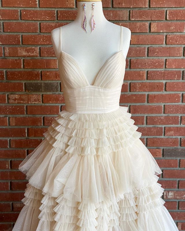 A Line Tulle Layered Deep V Neck Prom Dresses High Slit Black Evening Dresses