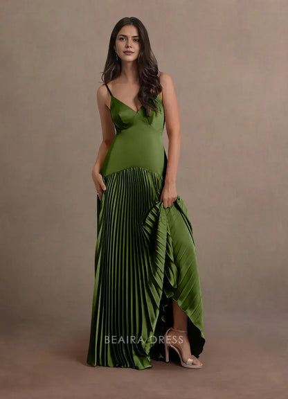 Elegant A-Line Spaghetti Strap Pleated Floor-Length Maxi Dress Prom Dress