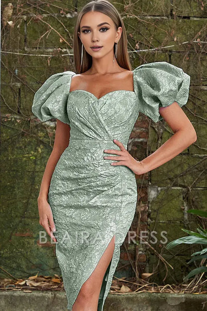 Beaira Elegant Green Sweetheart Neck Puff Sleeve Cocktail Party Dress with Side Slit - Light Green
