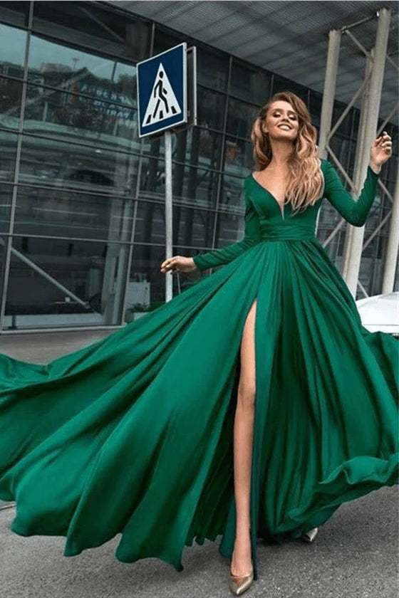 Flowy Long Front Split Green Chiffon Backless Elegant Long Sleeve Prom Dresses