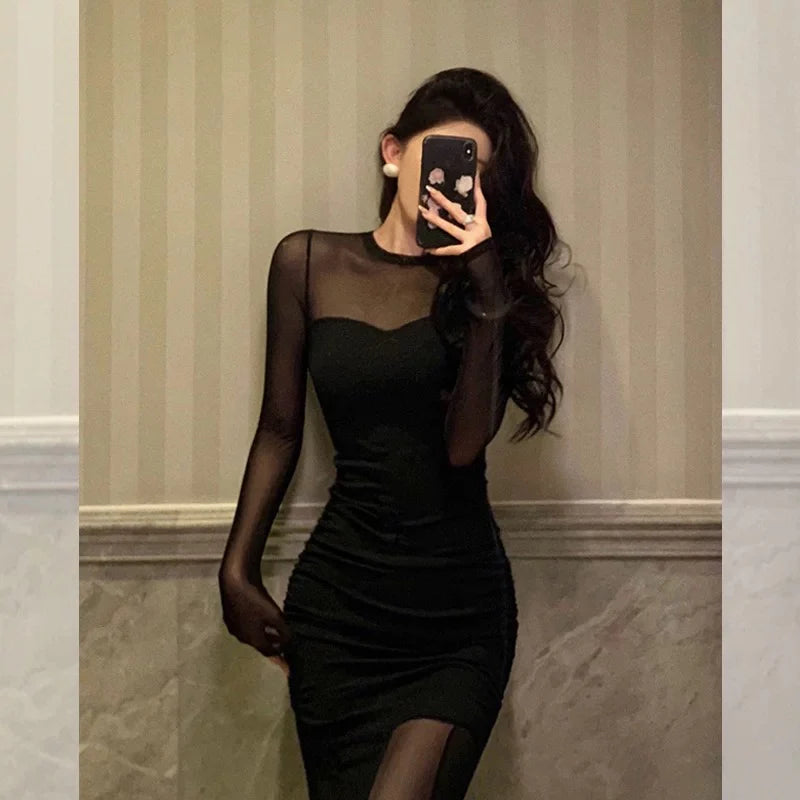 Glamorous Mermaid High-Neck Long-Sleeved Ruched Black Mesh Long Prom Dresses