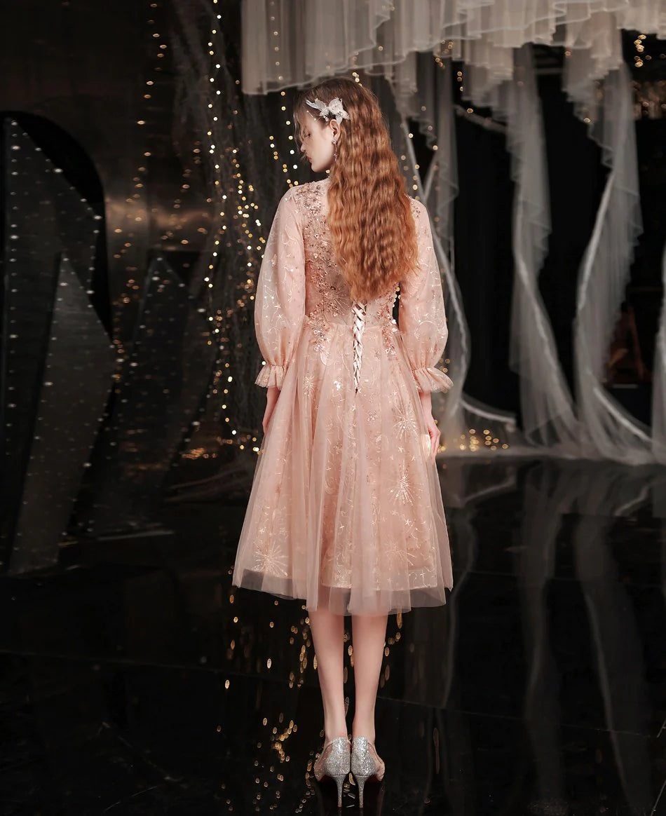 Glitter Long Sleeves A-line Homecoming Dresses Elegant Knee Length Short Prom Dress