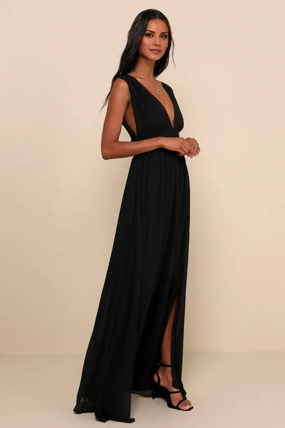 Gorgeous for women Sleeveless Plunging V-Neck Chiffon High-Slit Maxi Dress (Plus Size) Prom Dress