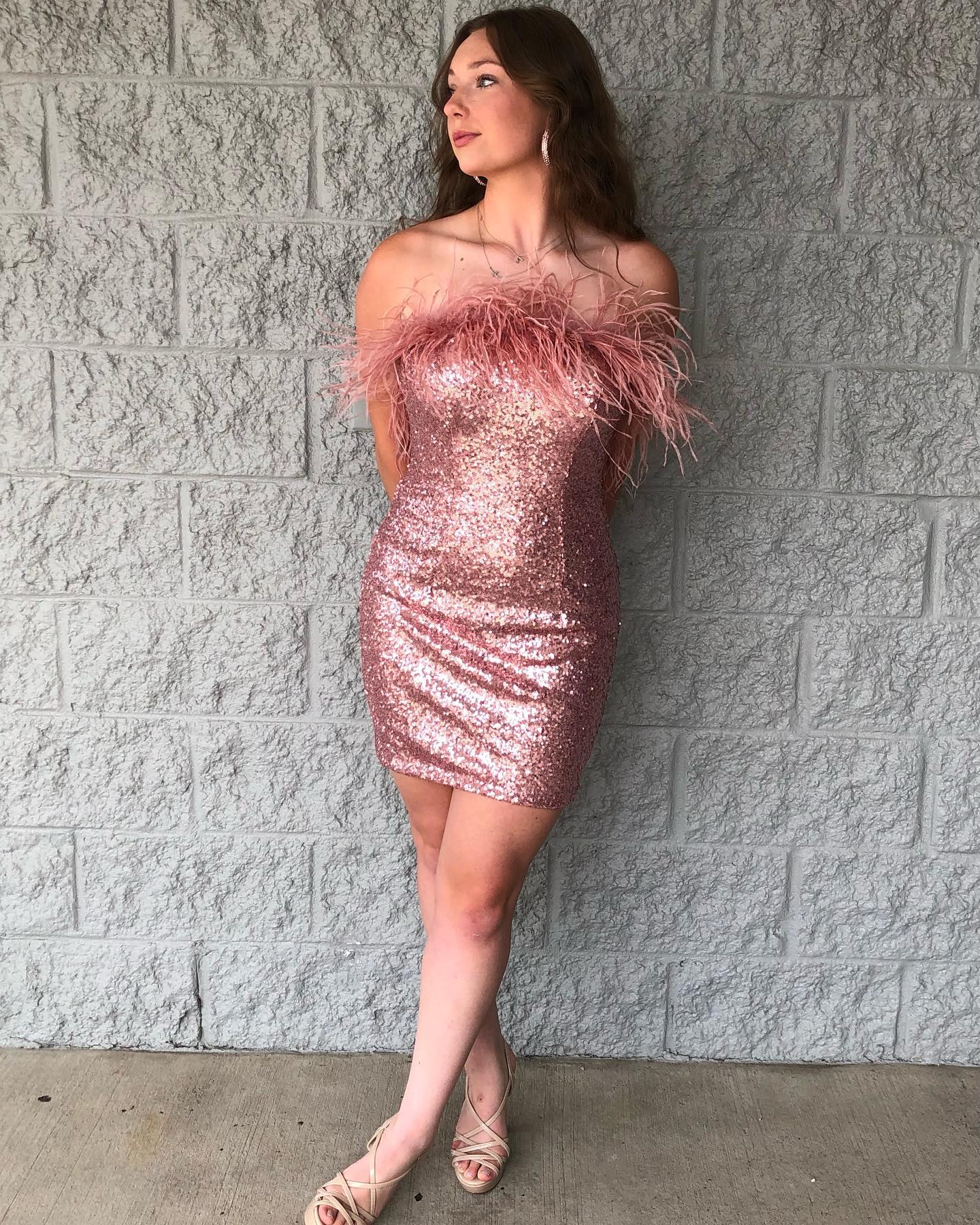 Lady Bodycon Sequin Feather Strapless Short/Mini Homecoming Dress