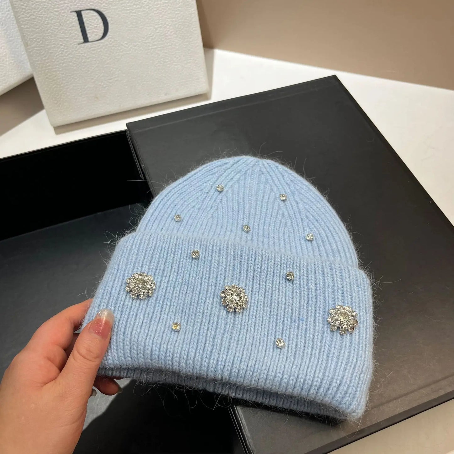 Beaira Luxury Rhinstone Real Rabbit Fur Knitted Hats for Women Winter Warm Wool Skullies Beanies Lady Casual Beanie Bonnet Skiing Cap