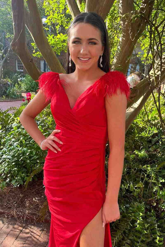 V Neck Satin Pleated Slit Long Prom Dresses With Feather Shoulder