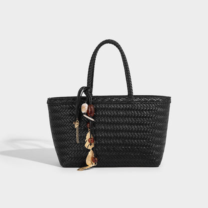Beaira Advanced Handheld Woven Bag for Women's New Trendy Fashion Versatile Work Commuter Single Shoulder Crossbody Bag