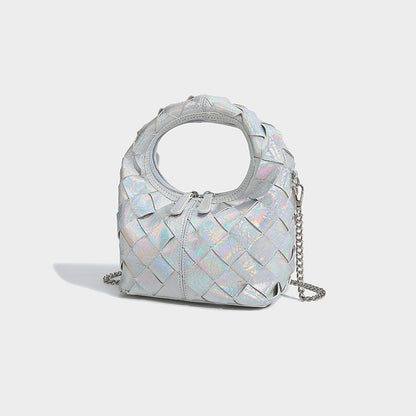 Beaira A new high-end silver handbag with a niche design and hand woven design It is a one shoulder crossbody dumpling bag