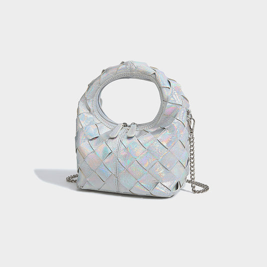 Beaira A new high-end silver handbag with a niche design and hand woven design It is a one shoulder crossbody dumpling bag