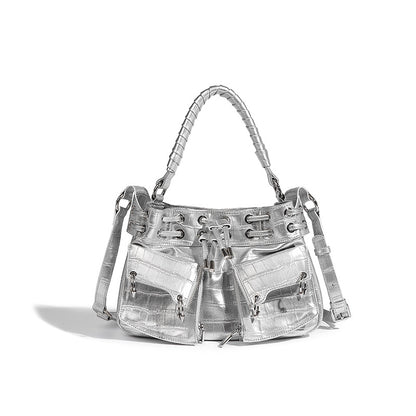 Beaira Summer new niche high-end silver crescent bag fashionable and versatile one shoulder armpit bag spicy girl motorcycle bag