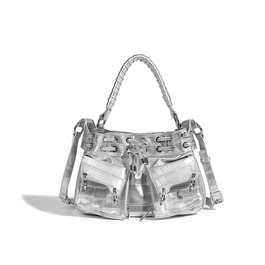 Beaira Summer new niche high-end silver crescent bag fashionable and versatile one shoulder armpit bag spicy girl motorcycle bag