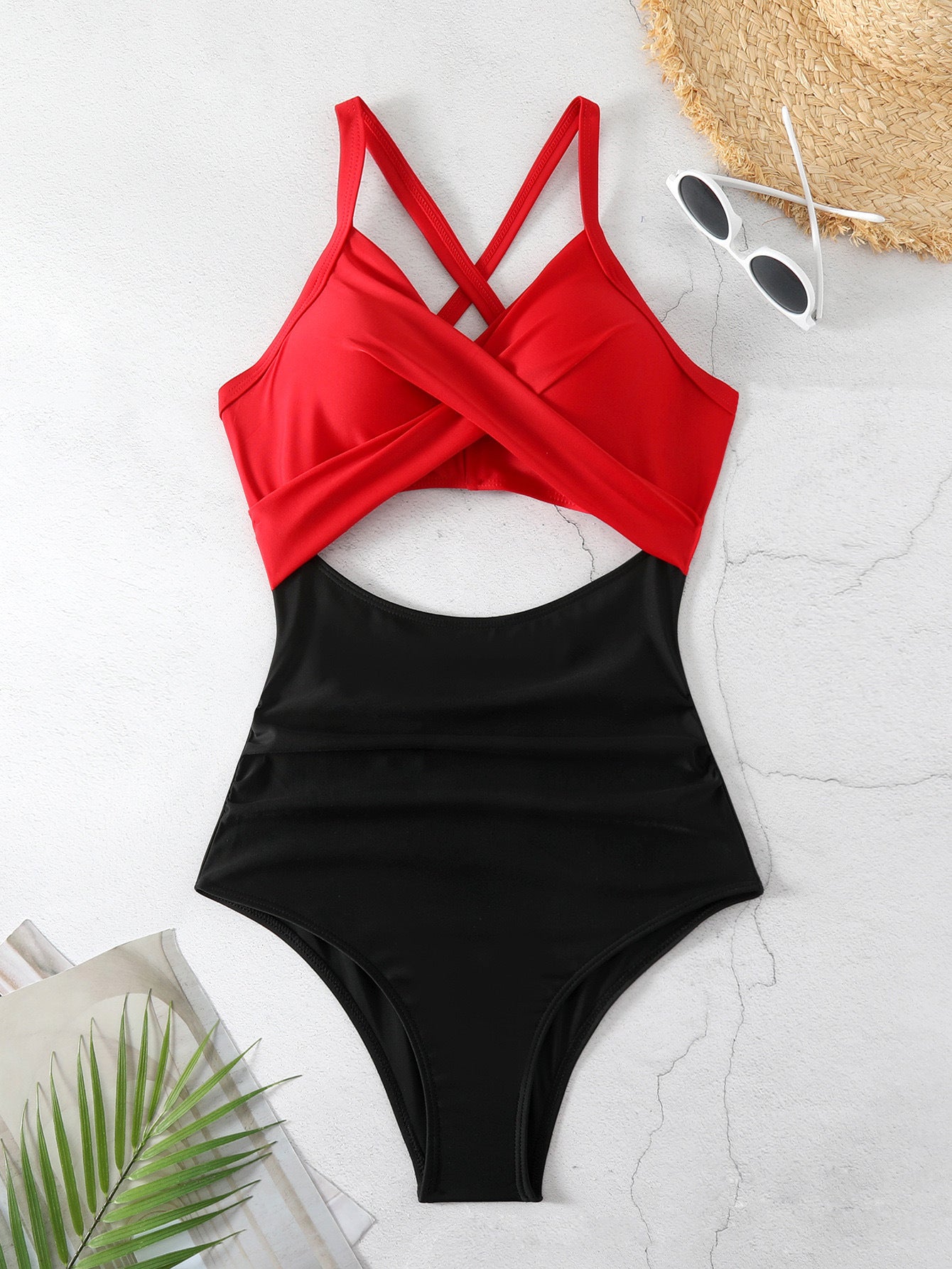 Women's Normal Swimwear One Piece Swimsuit Cut Out Color Block Beach Wear Holiday Bathing Suits