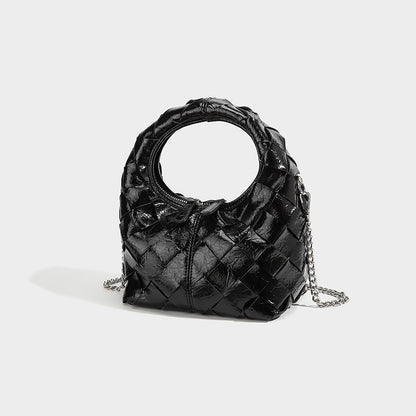Beaira A new high-end silver handbag with a niche design and hand woven design It is a one shoulder crossbody dumpling bag