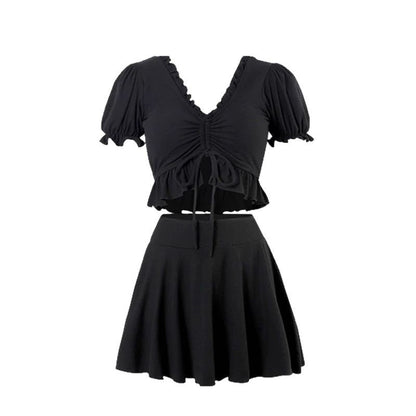 Beaira Female conservative swimsuit new Korean ins style split skirt style covers the belly to show off thinness student small chest gathered black swimsuit