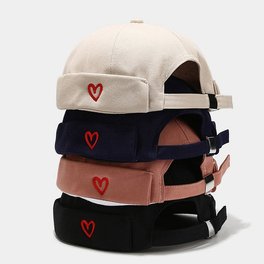 Beaira INS Literary Style Heart Love Label Docker Cap Vintage Brimless Hat Skullies Cap Beanie Hats Landlord Sailor Cap Men and Women