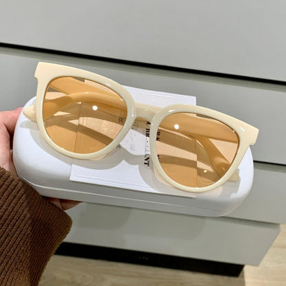 Beaira New Fashion Sunglasses Elegant Large Frame Sunglasses Retro Style Glasses Men and Women Alike Sun Glasses UV400 Shades
