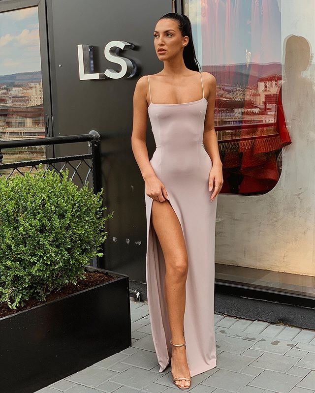 Sheath Sleeveless Spaghetti Straps Square Neck Backless Long Prom Dresses