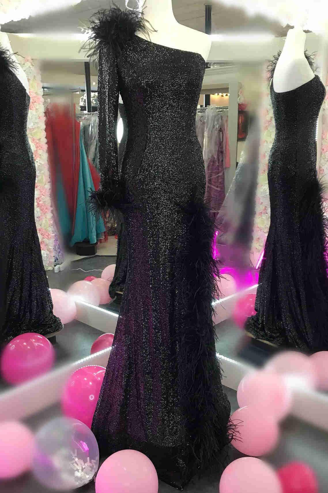 Sexy Sheath One Shoulder Sequins Feathers Long Sleeeves Prom Dresses with Slit