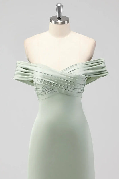 Beaira Simple Sage Green Sheath Off the Shoulder Ruched Satin Long Bridesmaid Dress New Arrivals