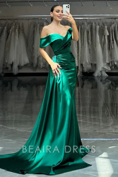 Beaira Simple & Elegant Sheath Off Shoulder Sleeveless Evening Formal Gown Dark Green Back Zipper Pleated High Side Slit and Train Prom Party Dress