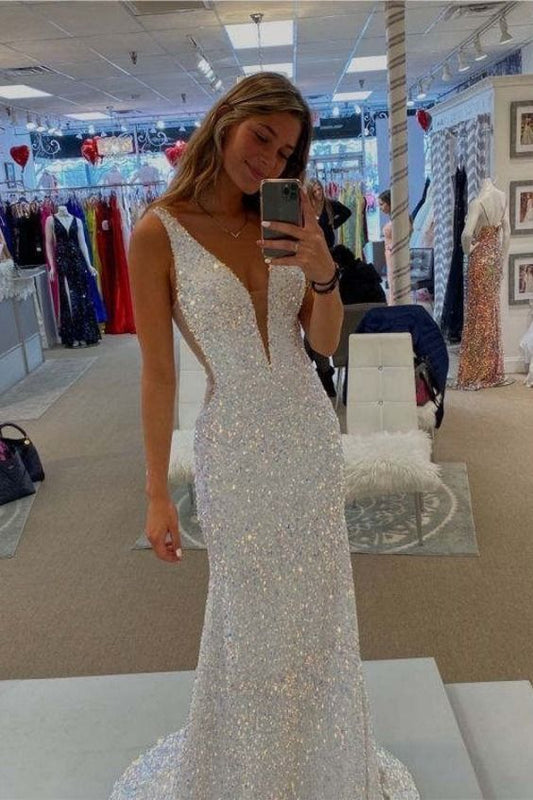 V-Neck Sleeveless Floor-Length Sequins Prom Dresses