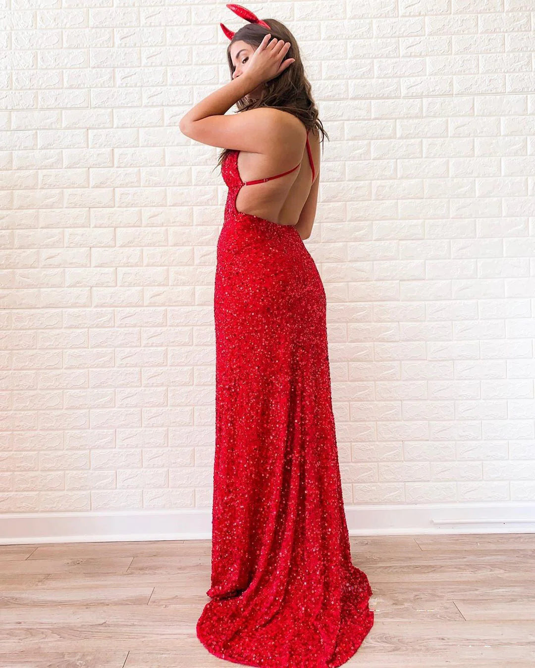 Mermaid Spaghetti Straps Embroidery Red Satin Sequins V Neck Long Prom Dresses