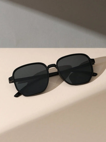 Beaira Unisex Geometric Modern Simple Style Classic Sunglasses For Outdoor Travel Holiday Driving Camping Daily Life Decoration