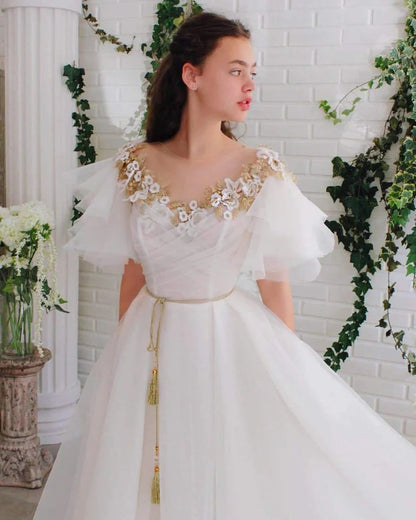 A Line Chic Long White Organza Short Sleeves Scoop Neck Appliques Prom Dresses