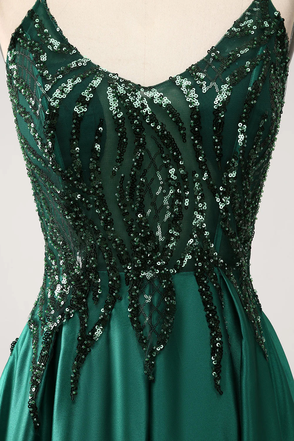 Beaira Dark Green A-Line Spaghetti Straps Long Prom Dress