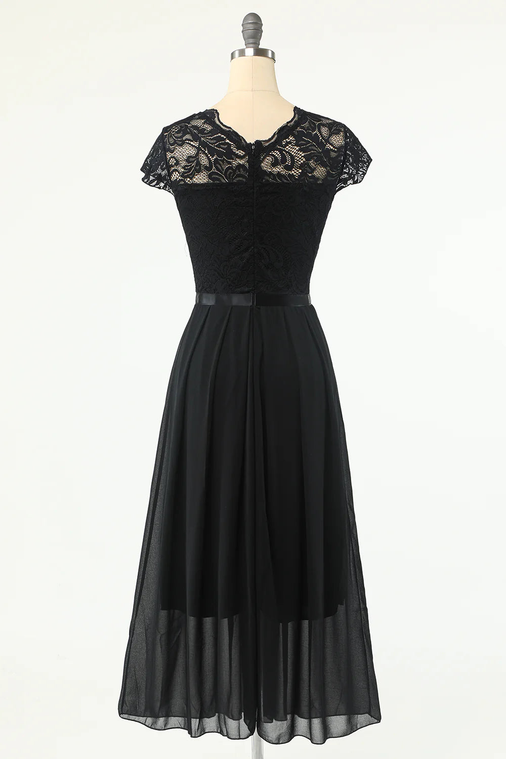 Beaira Classic A Line Black Party Dress with Lace