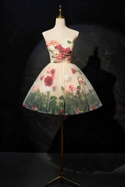 Cute Scoop Neck Short Prom Dress with Flowers Champagne A-Line Party Dress